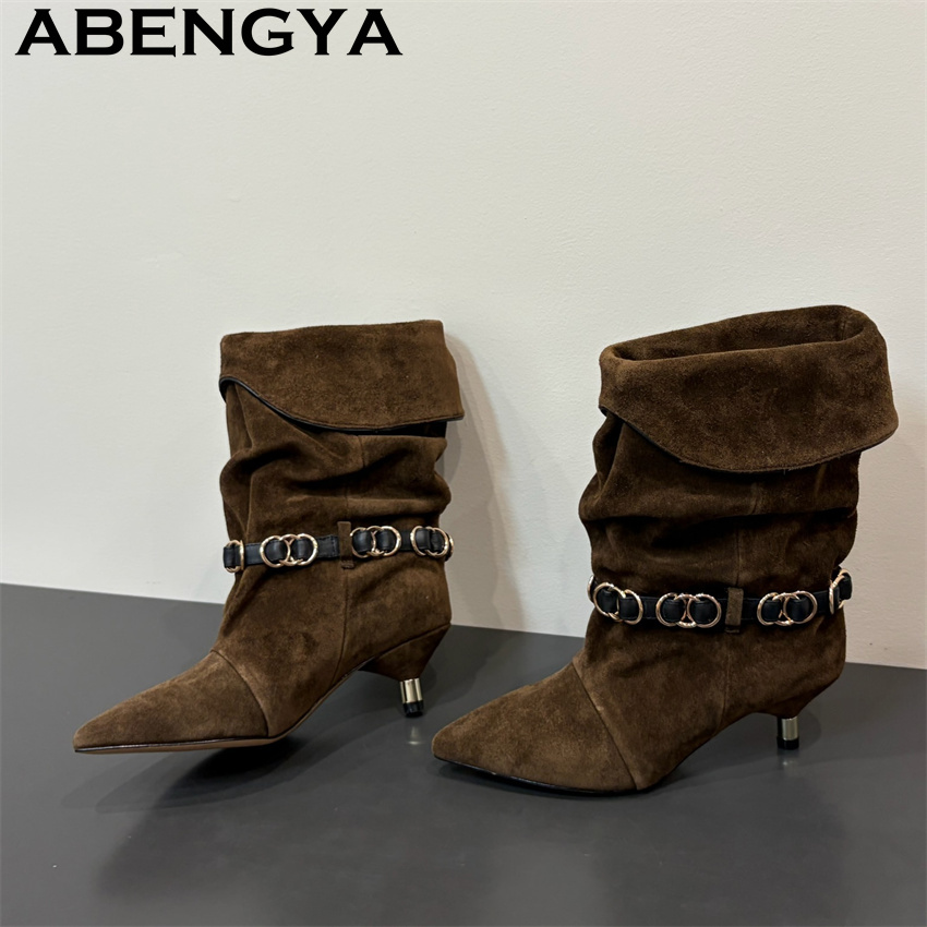 Botas de Cano Curto Femininas  - Ethnic Fashion Week avaliação e preço